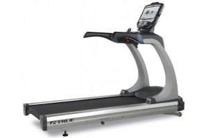 TRUE ES900 Treadmill w/Envision 16” Touchscreen Console